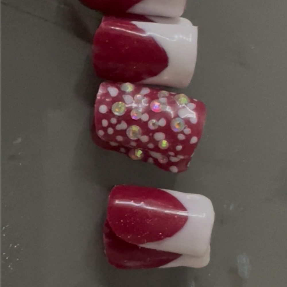 Elegant Red and White Nail Art